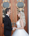 V Neck Ball Gown Luxury Wedding Dress Appliques