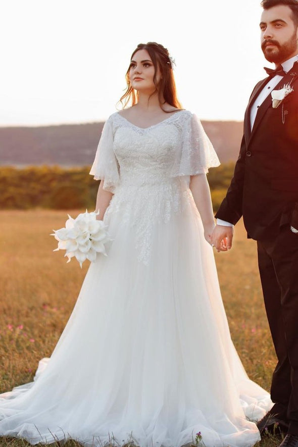 Lace Tulle Ball Gown Wedding Dress V Neck Short Sleeves