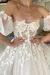 Short Puff Sleeves 3D lace Wedding Dresses Champagne Line