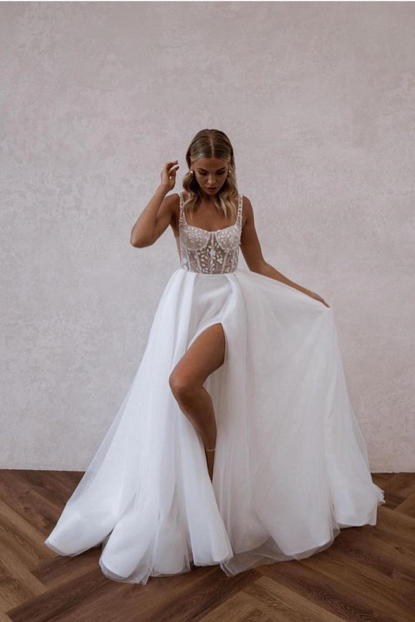 Elegant Straps Lace Applique Boho Beach A Line Wedding Dresses