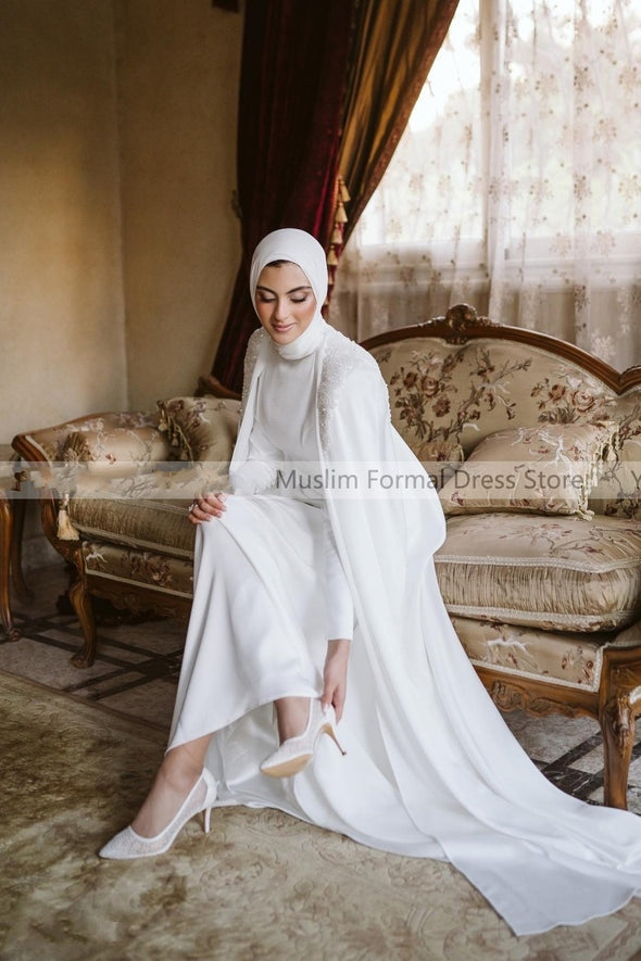 Modest Muslim White Wedding Dresses with Cape