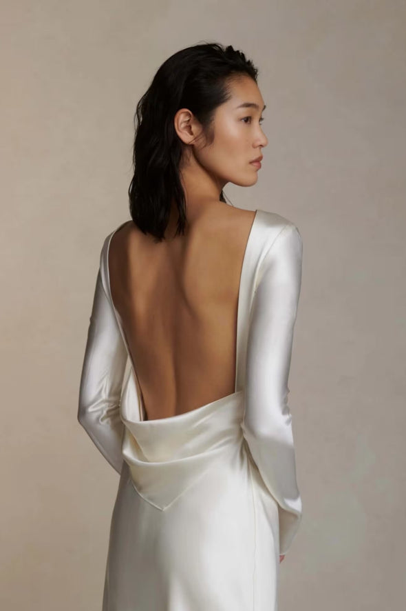 Simple long sleeve wedding dress Open back