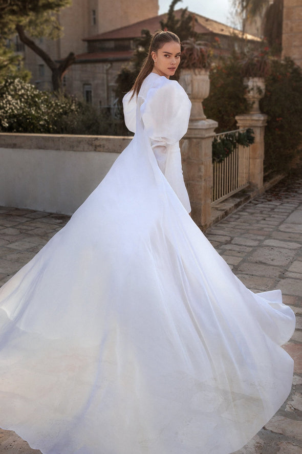 Organza Puffy Sleeved Wedding Jacket Long Elegant Bridal Cape Chic ZJ081