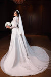 Luxury Lace Mermaid Wedding Dress With Detachable Skirt Train