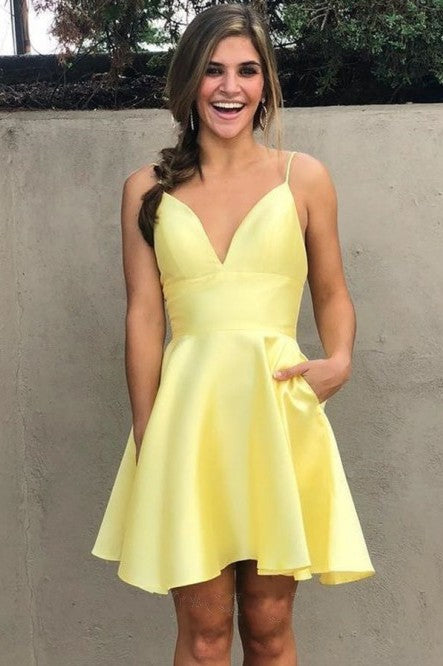 Short Homecoming Dress Yellow Party Dress with Pockets