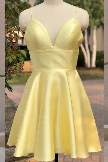 Short Homecoming Dress Yellow Party Dress with Pockets