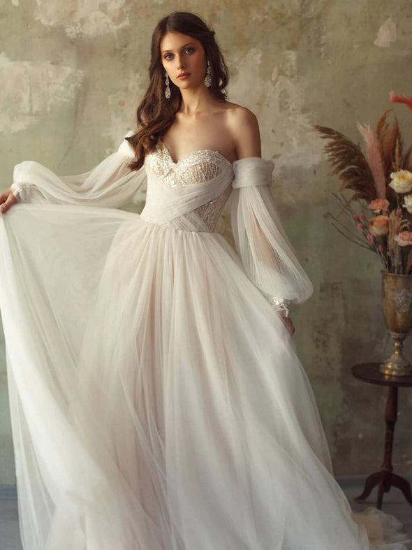 Bohemian Tulle A Line Lantern Sleeve Bridal Dress